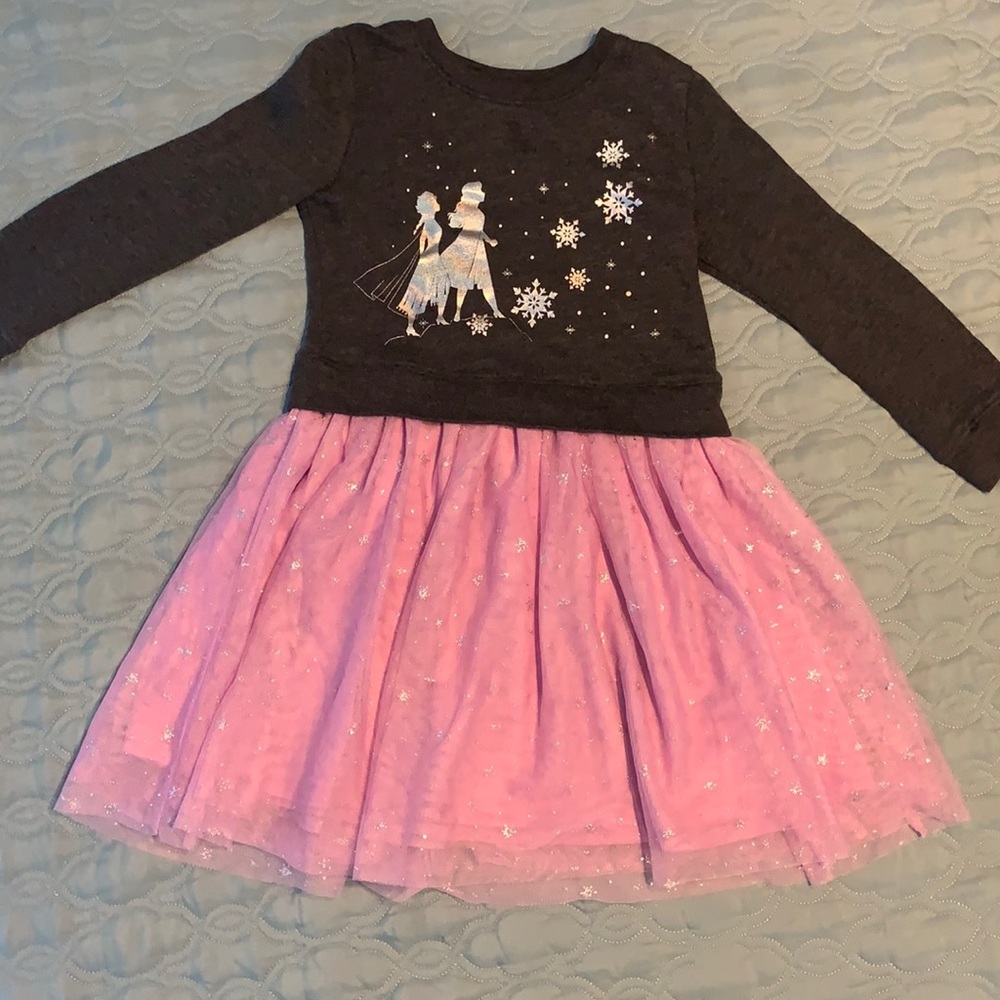 Disney Frozen II dress size 6